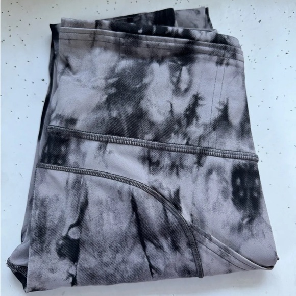 Lululemon Wunder Train High-Rise Crop  23" Tie Dye Graphite sz.4 - Picture 3 of 11